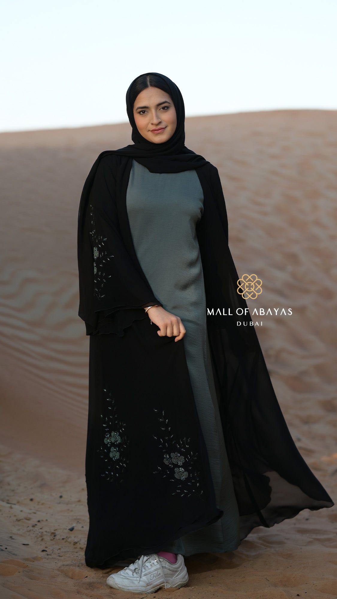 Black Floral Embellished Layered Abaya Set - 092638