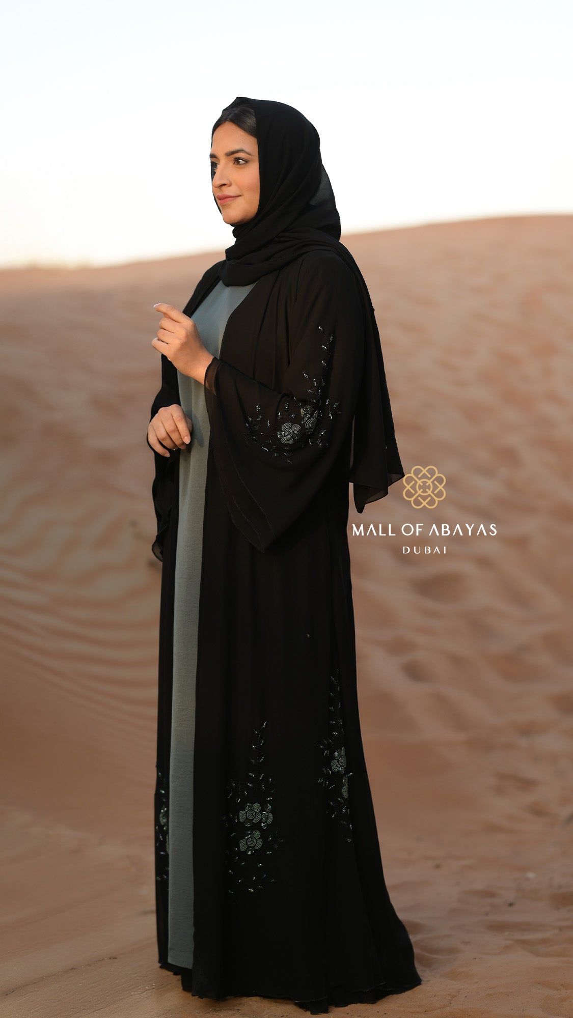Black Floral Embellished Layered Abaya Set - 092638