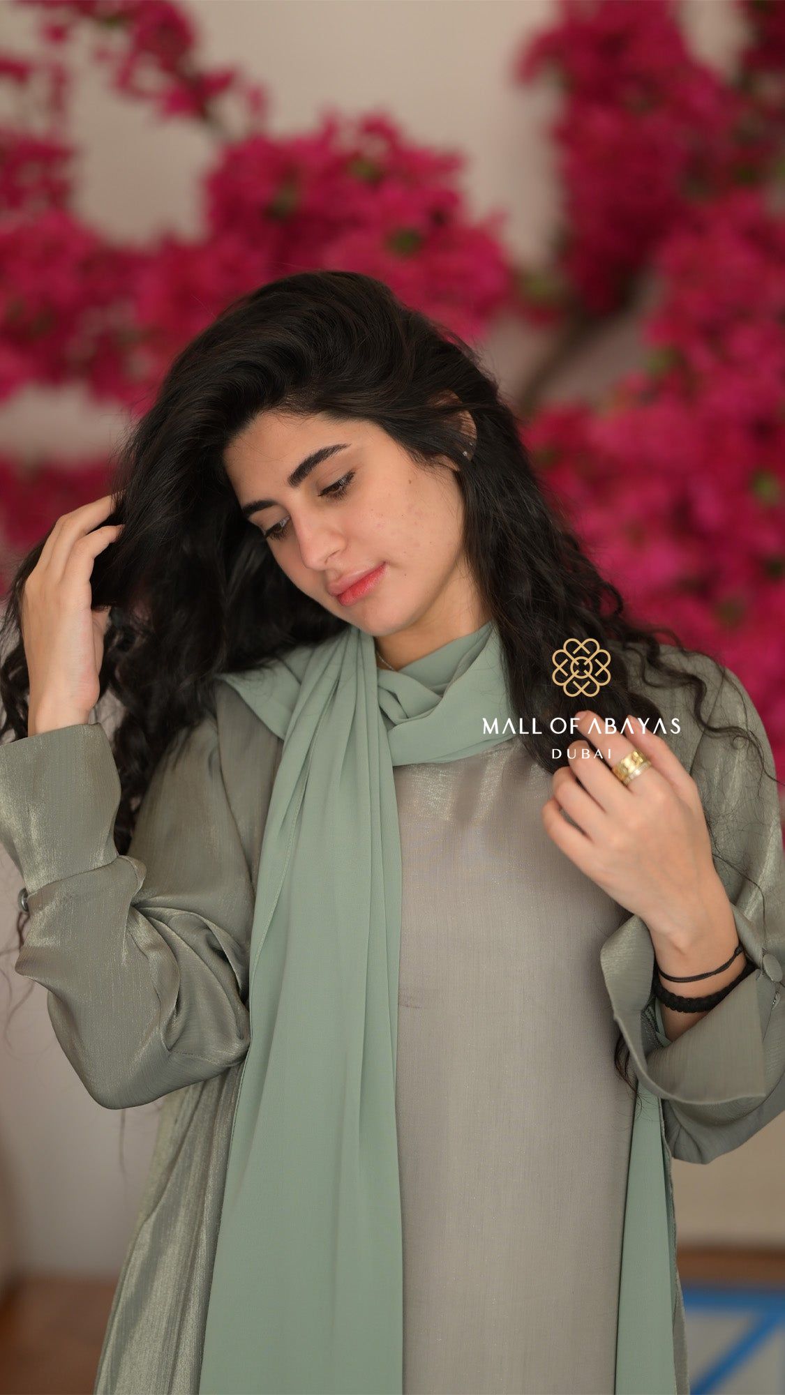 Sage Mist Metallic Abaya - 092619