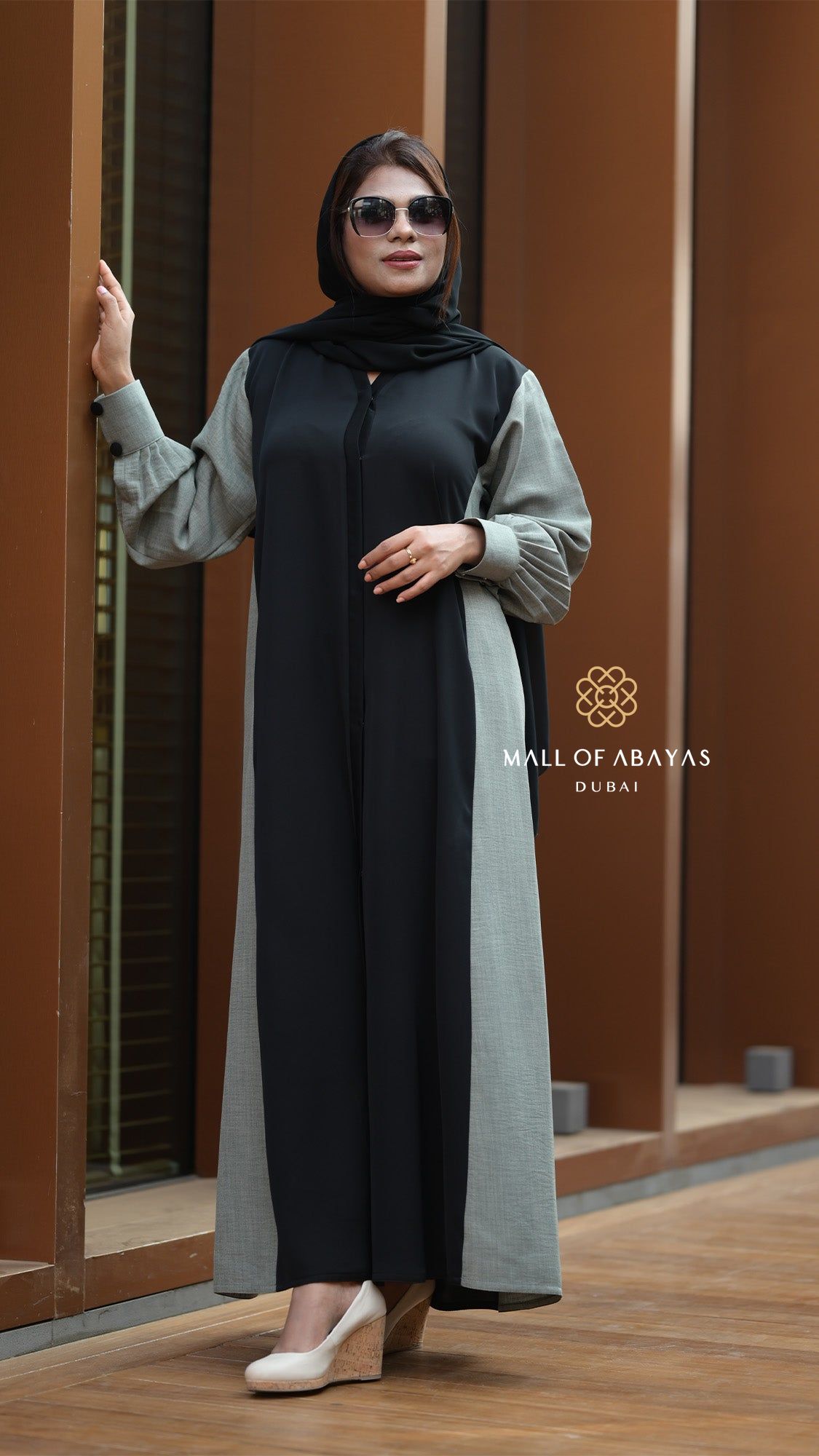 Black &amp; Grey Statement Sleeve Abaya 092646