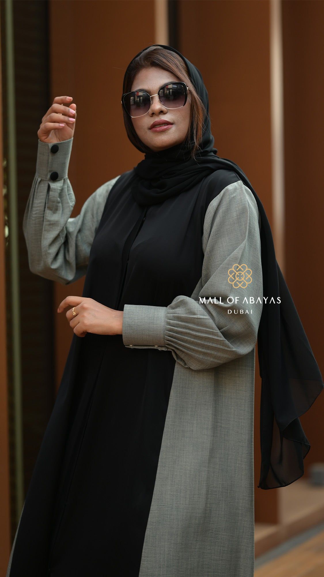 Black &amp; Grey Statement Sleeve Abaya 092646