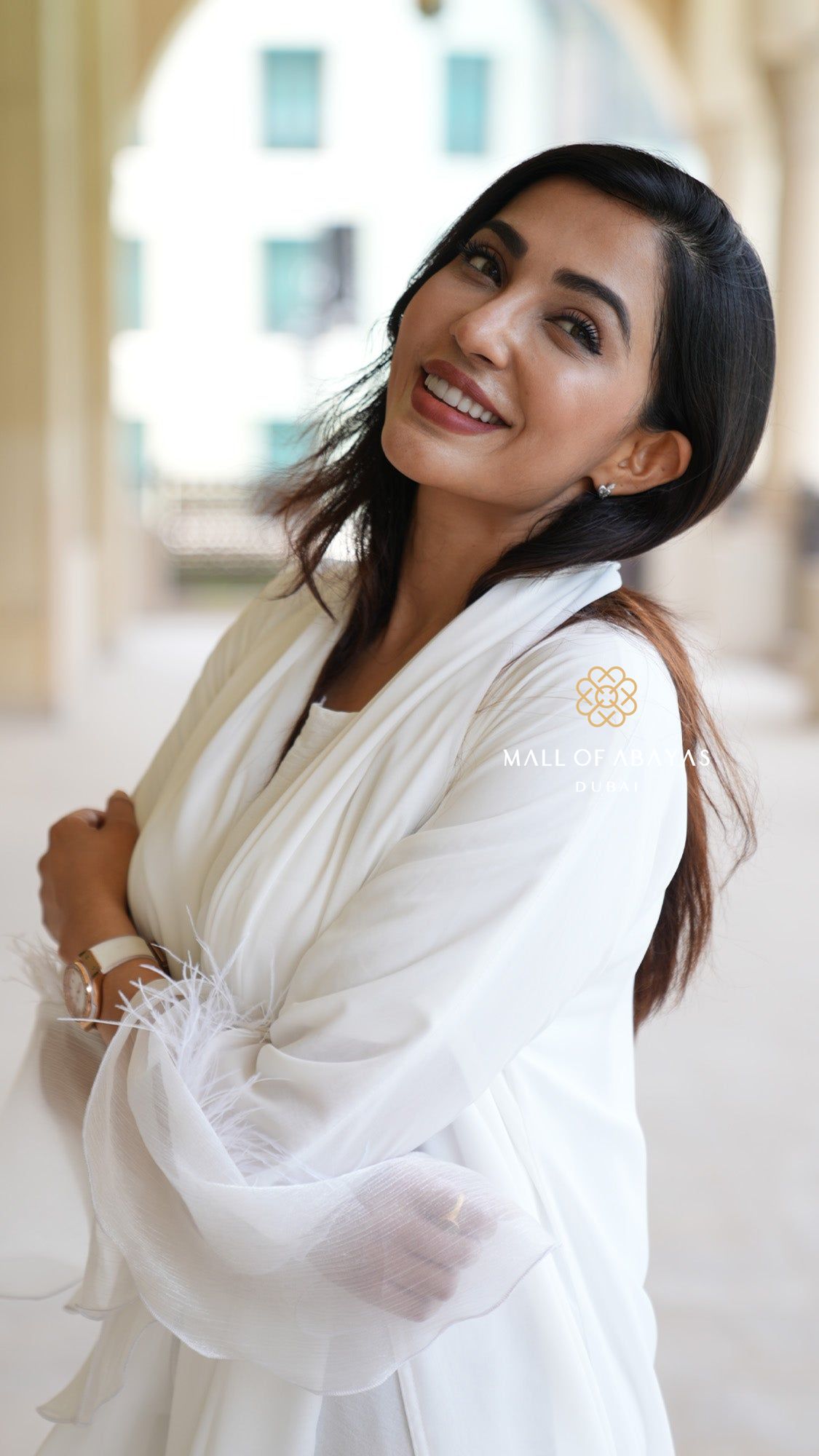 White Feather-Trimmed Layered Abaya Set - 092629