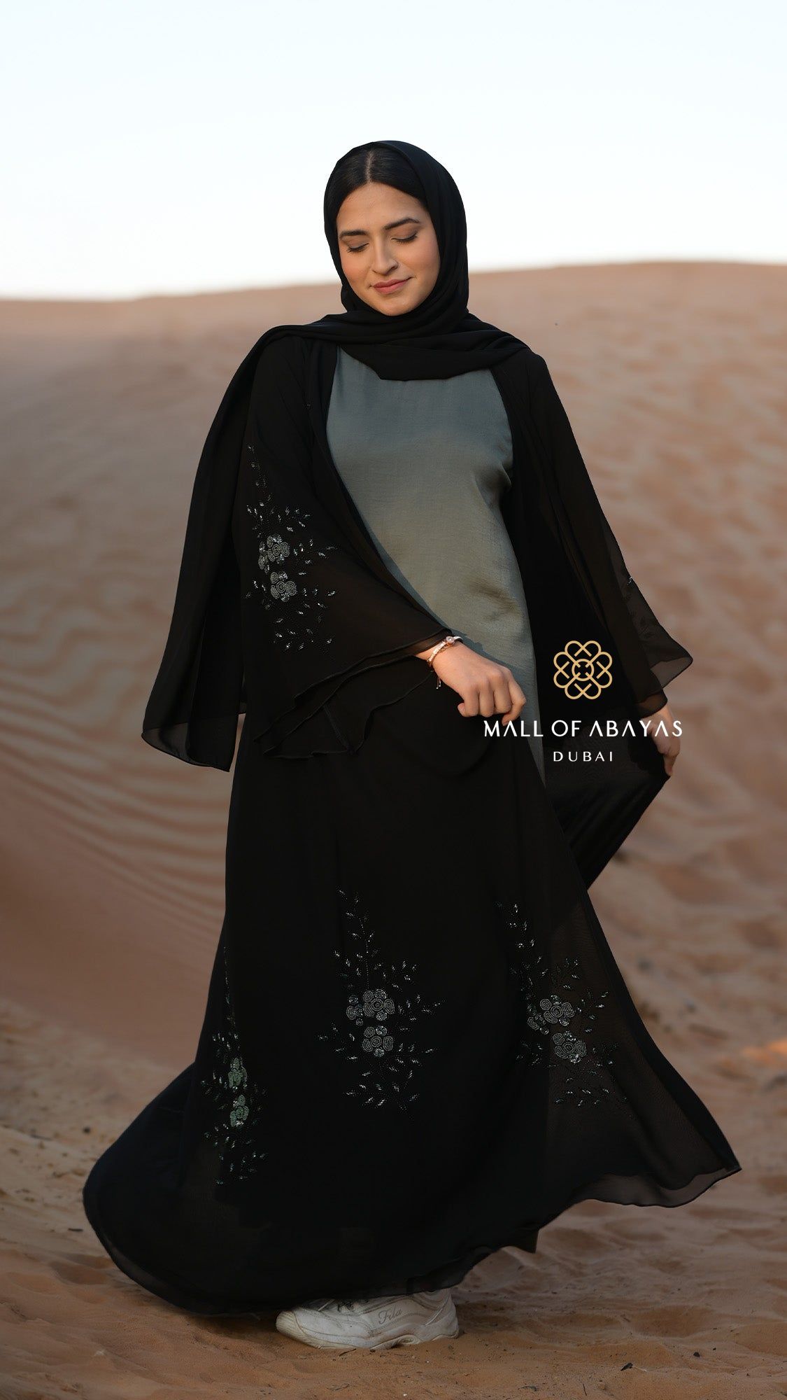Black Floral Embellished Layered Abaya Set - 092638