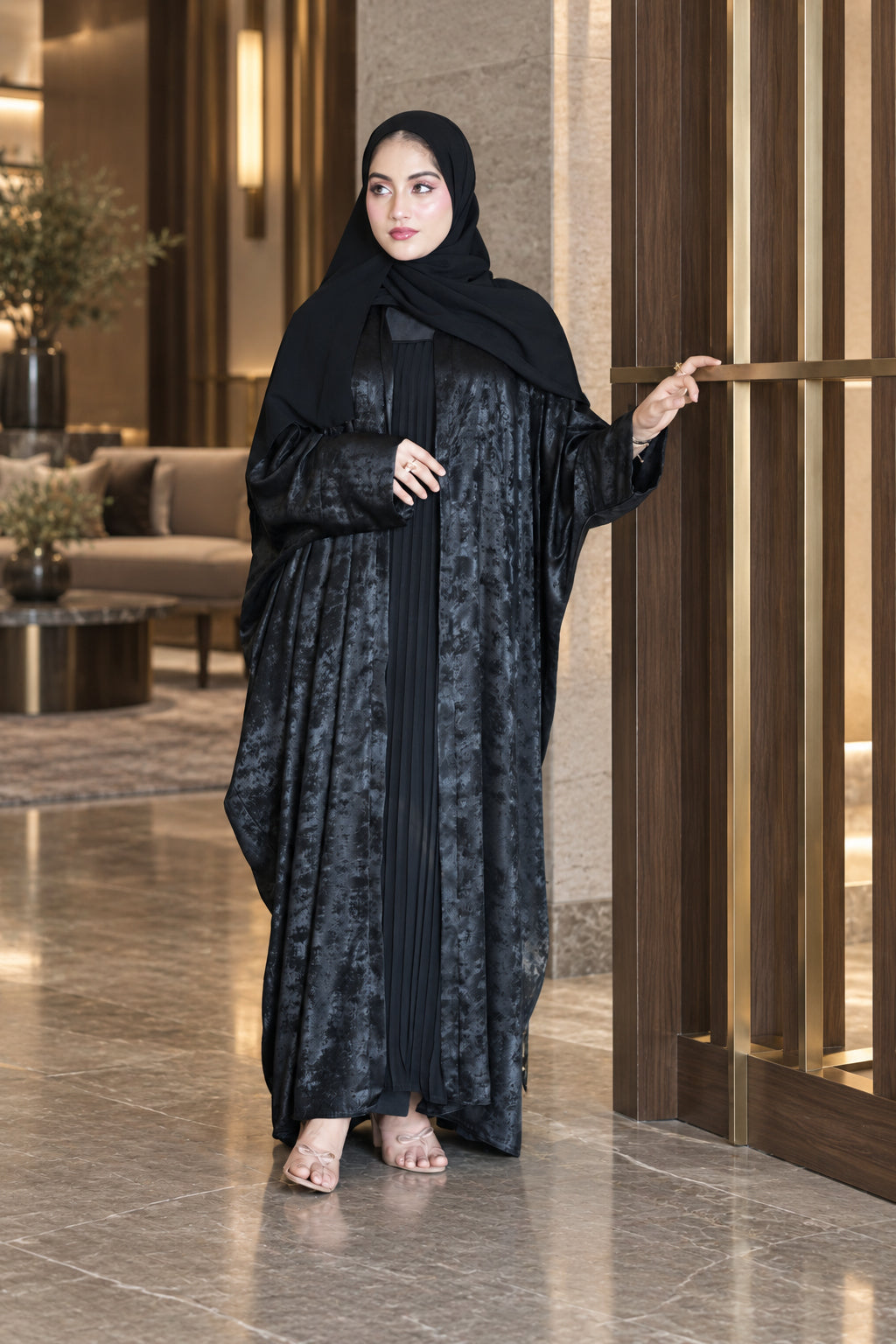 Midnight Black Textured Pleated Abaya Set - 092651