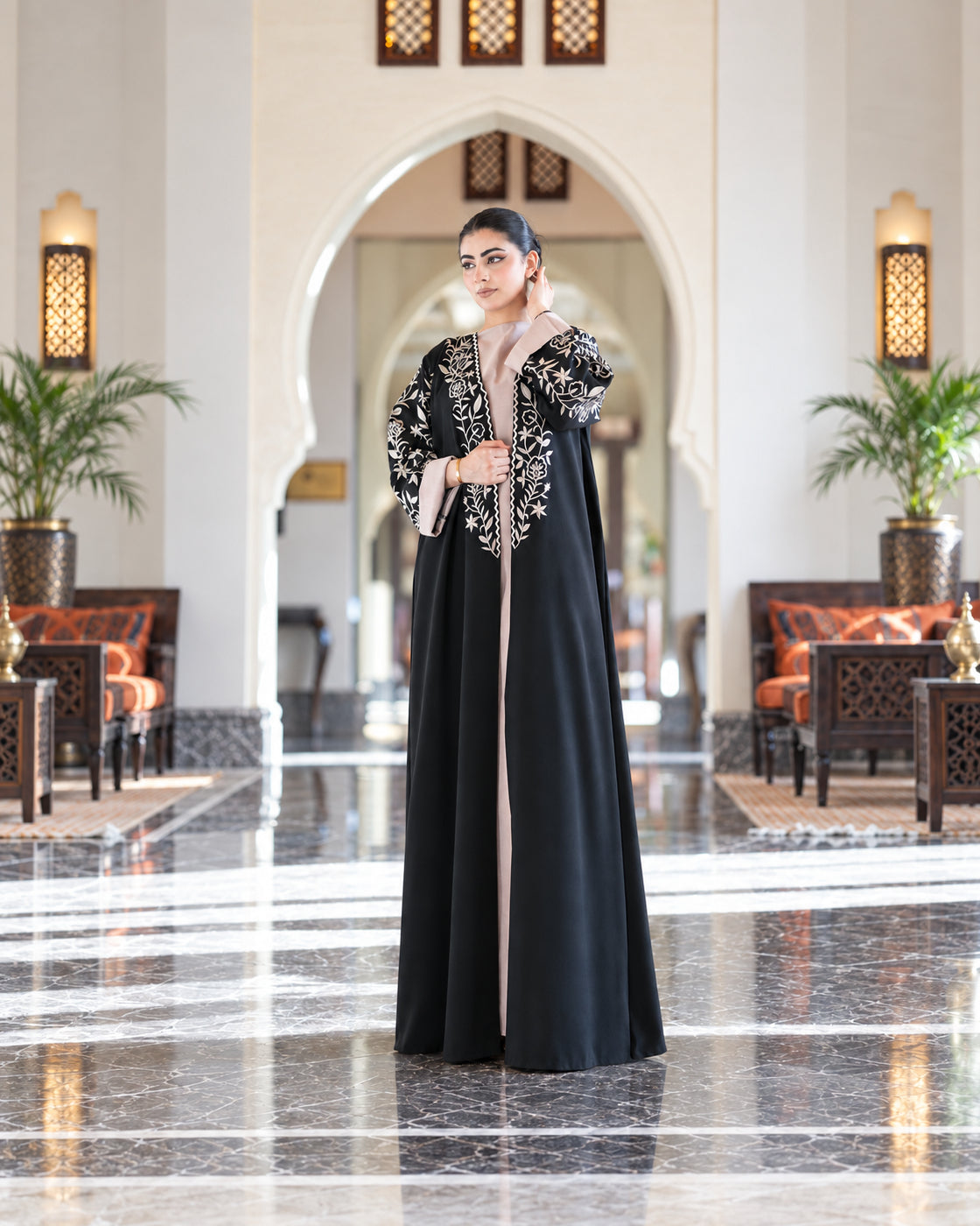 Black Floral Embroidered Abaya Set - 0926171
