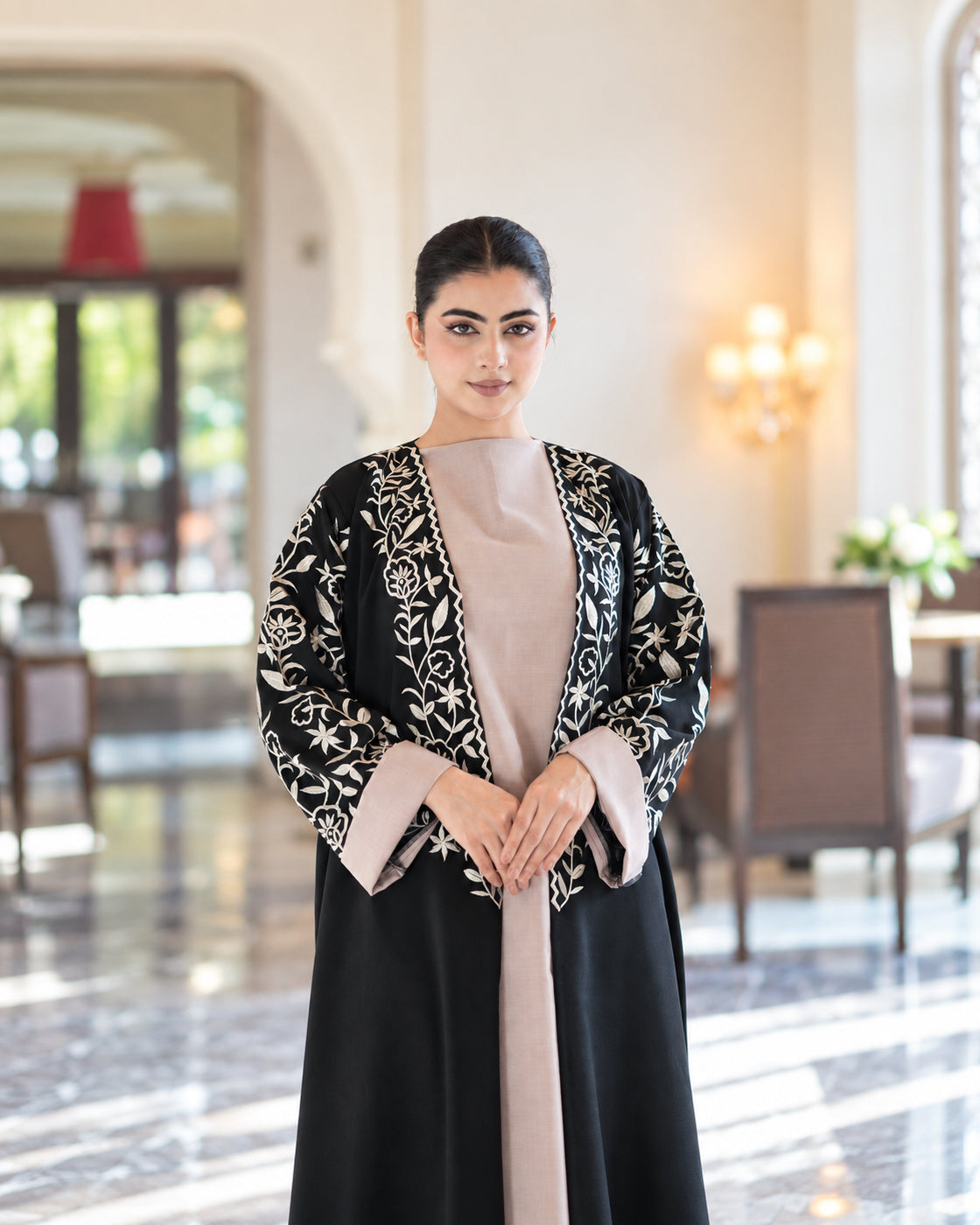Black Floral Embroidered Abaya Set - 0926171