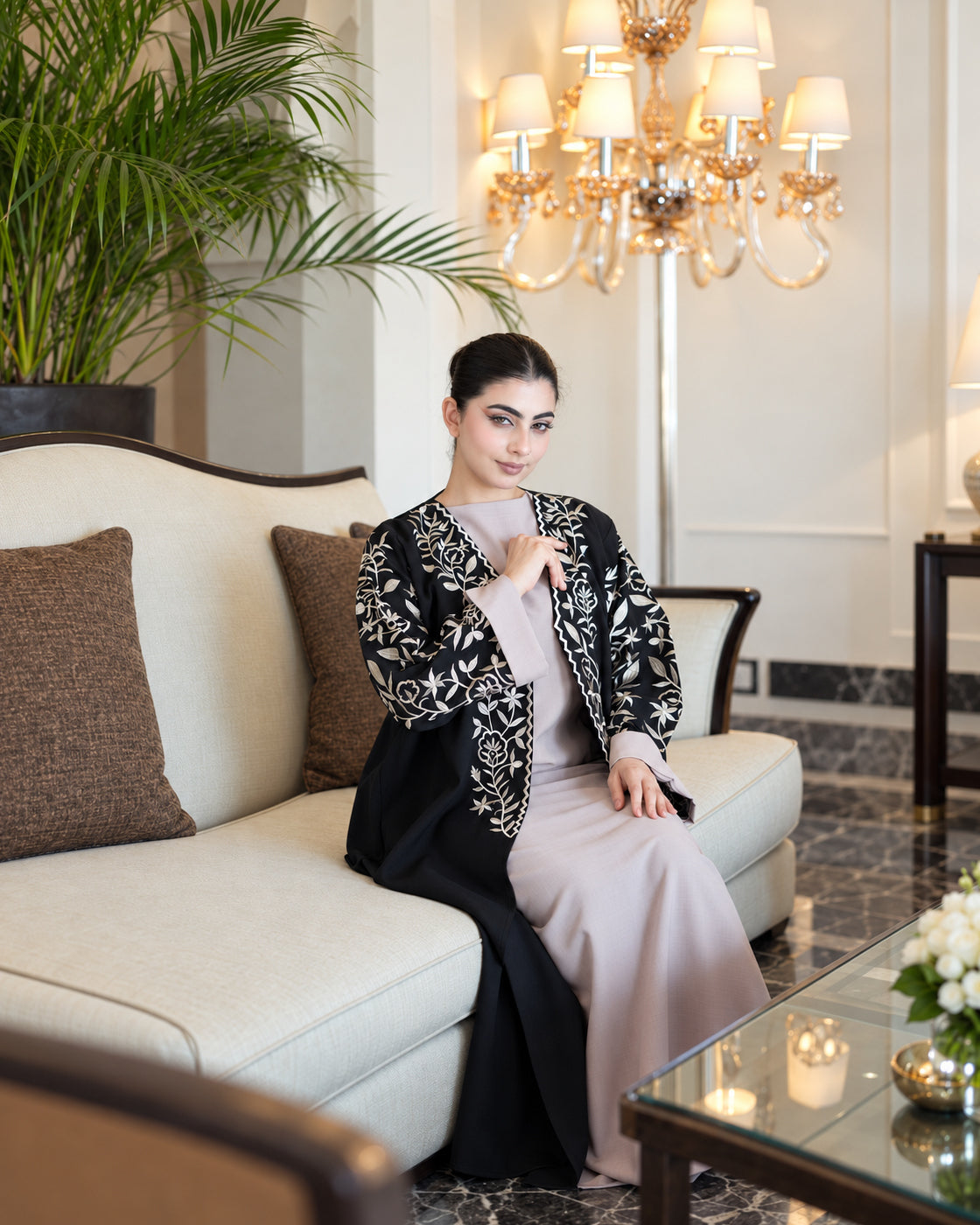Black Floral Embroidered Abaya Set - 0926171