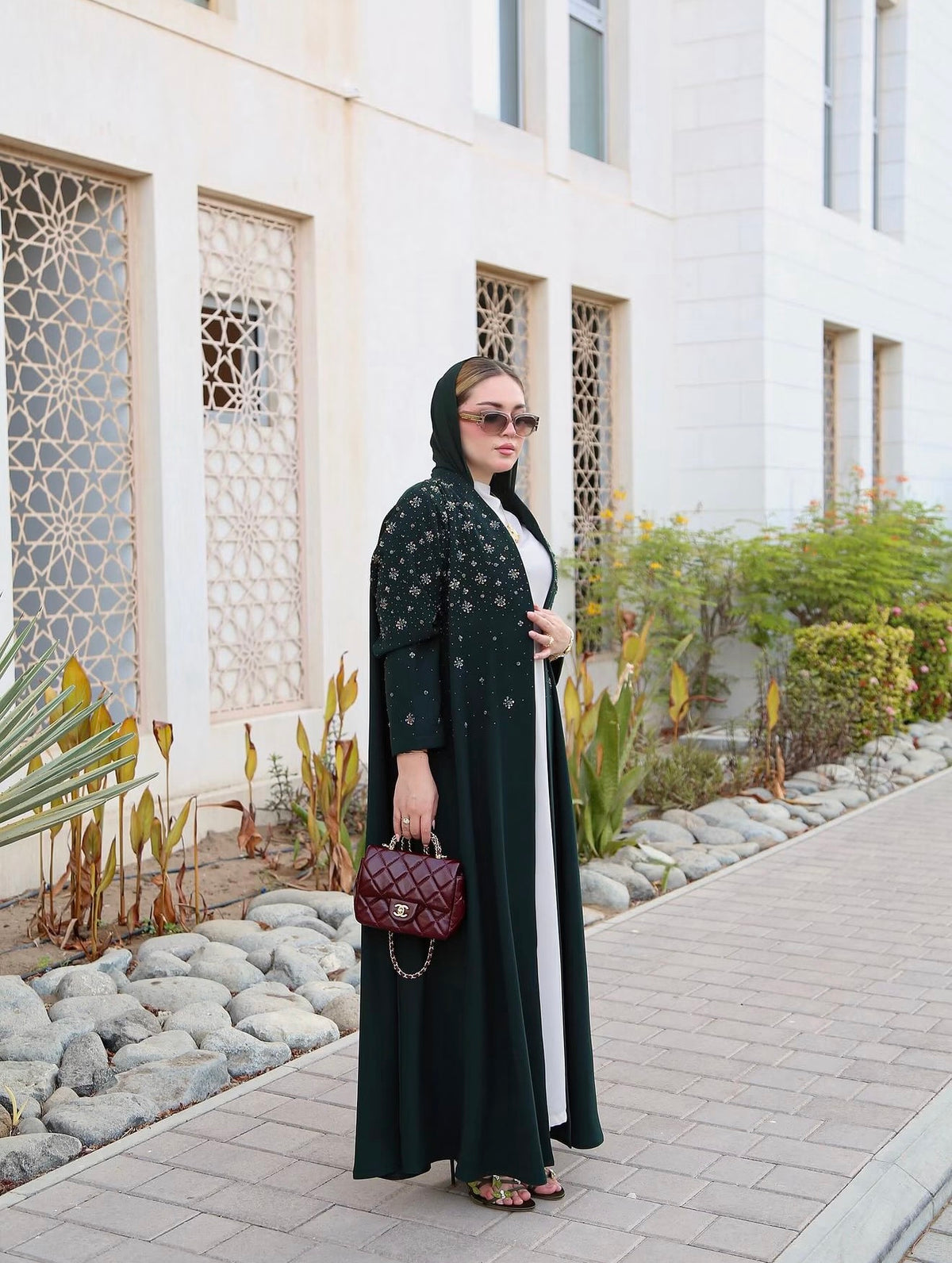 Emerald Green Floral Embellished Open Abaya - 0926118