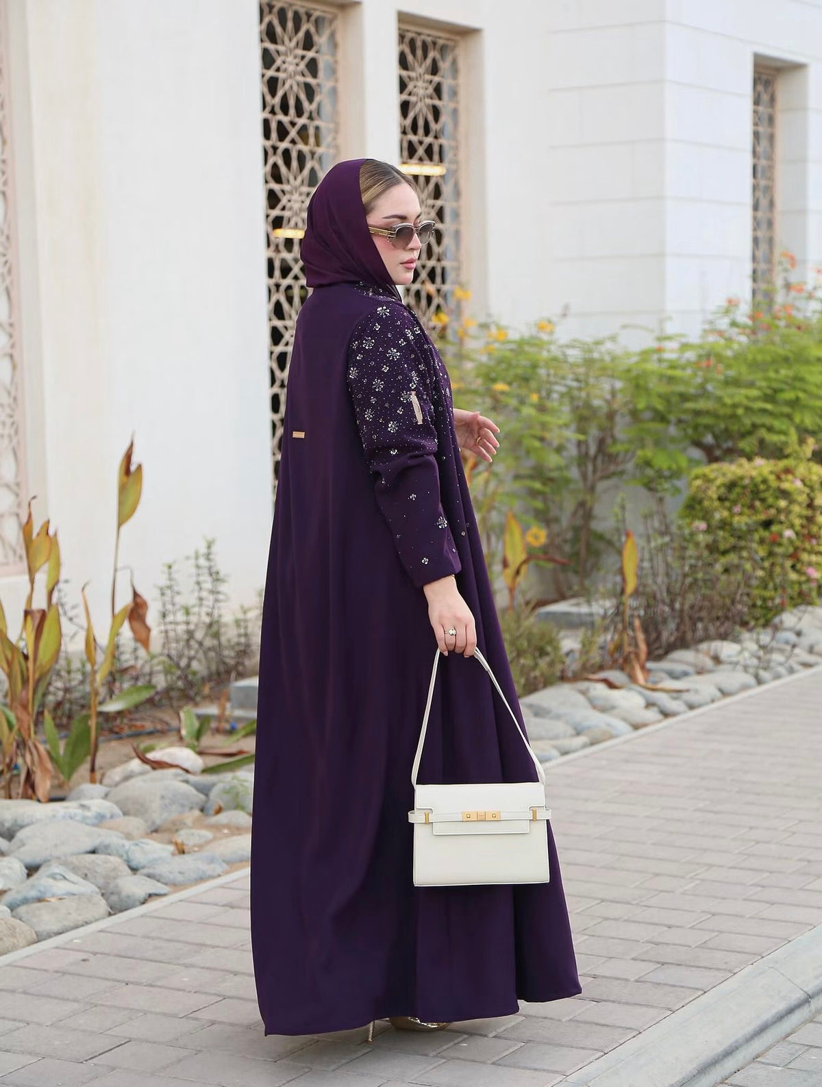 Royal Plum Floral Embellished Open Abaya - 0912119