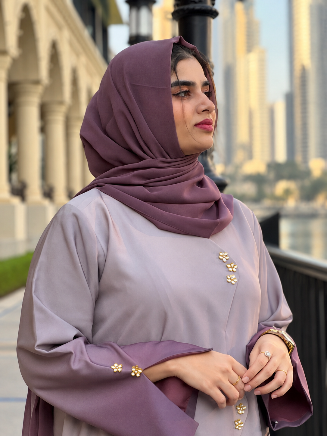 Lavender & Mauve Floral Brooch Abaya Set - 0926140