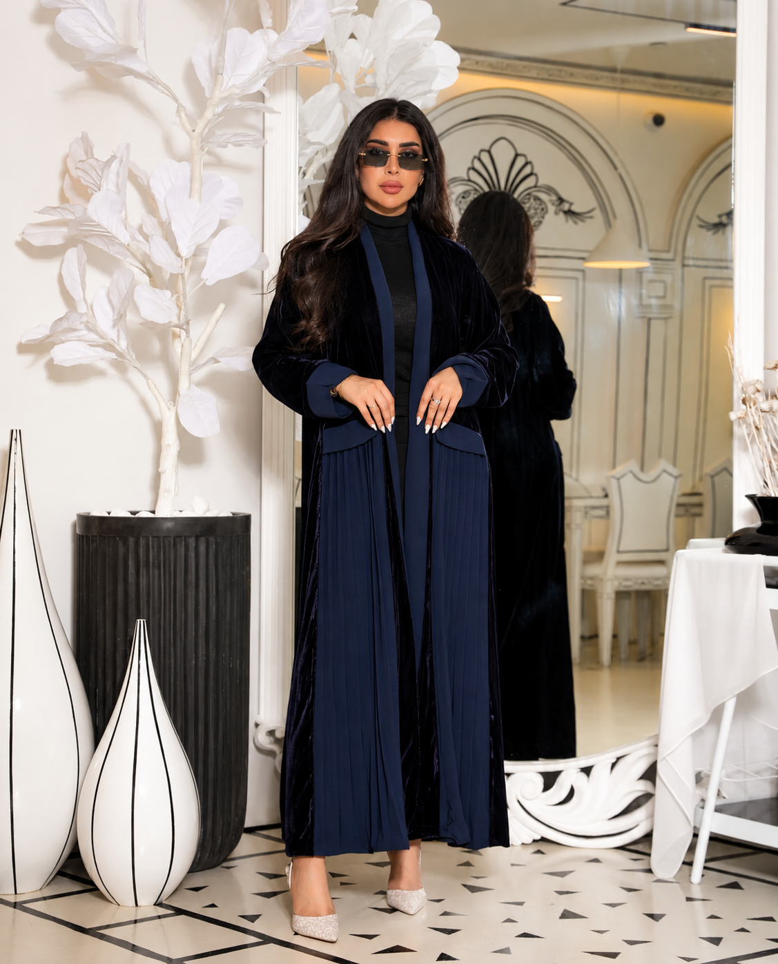Navy Blue Velvet & Pleated Chiffon Abaya Set - 0926211