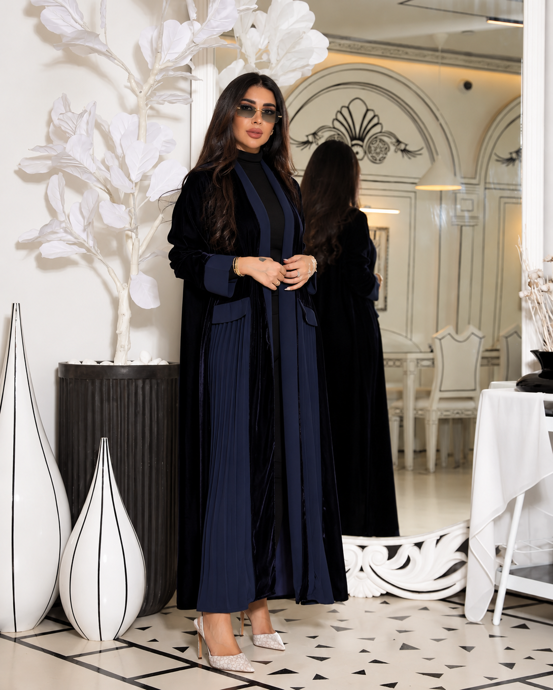 Navy Blue Velvet & Pleated Chiffon Abaya Set - 0926211