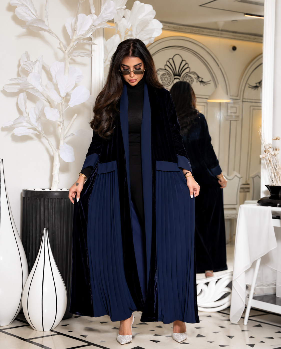 Navy Blue Velvet & Pleated Chiffon Abaya Set - 0926211