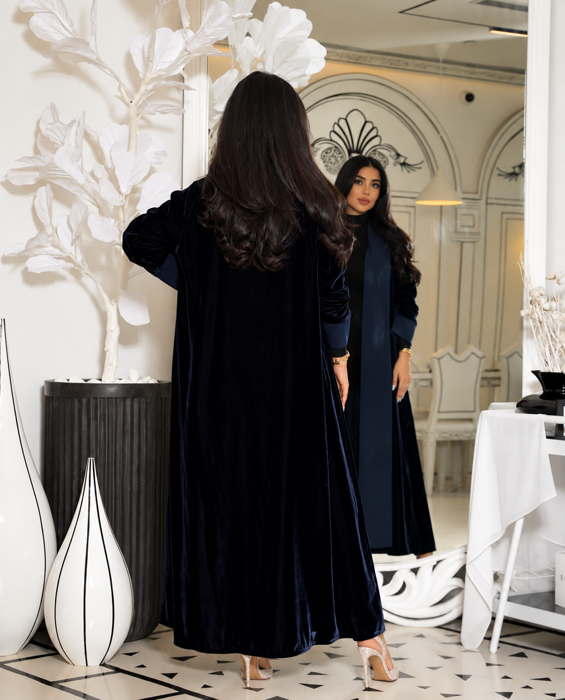 Navy Blue Velvet & Pleated Chiffon Abaya Set - 0926211