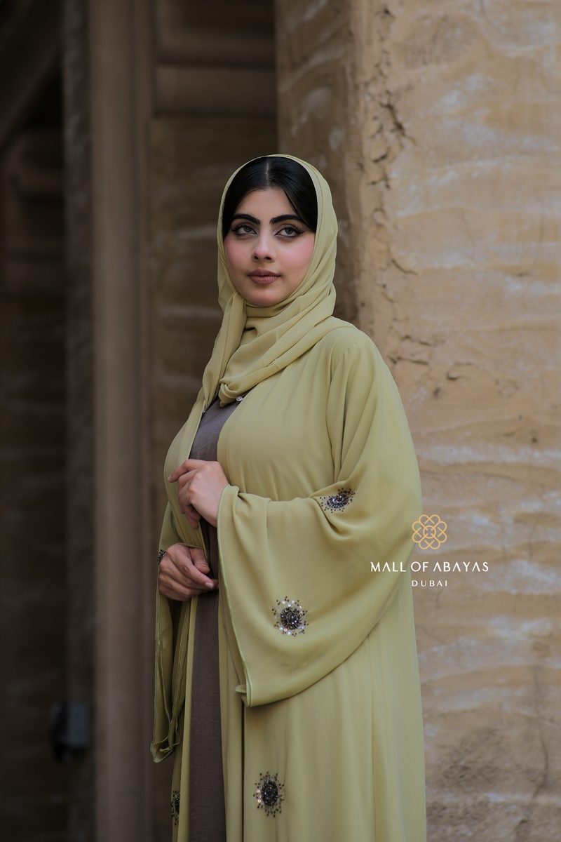 Pistachio Green Embellished Open Abaya Set - 0926141
