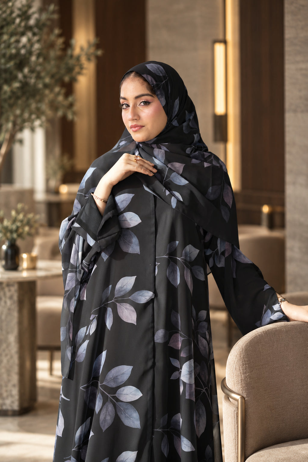 Black Leaf Print Chiffon Abaya Set -092650