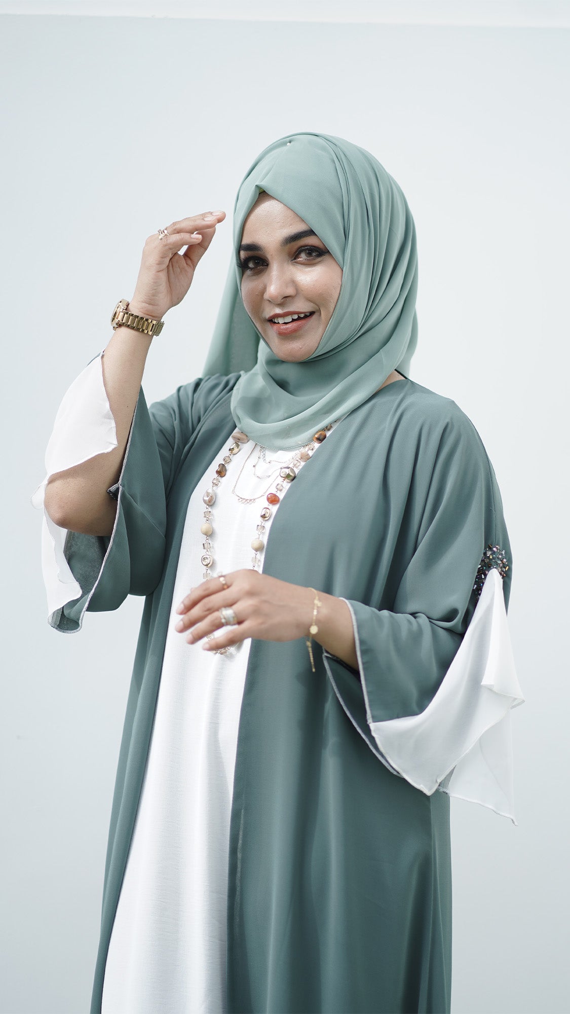 Sage Green & White Embellished Layered Abaya Set - 0926106