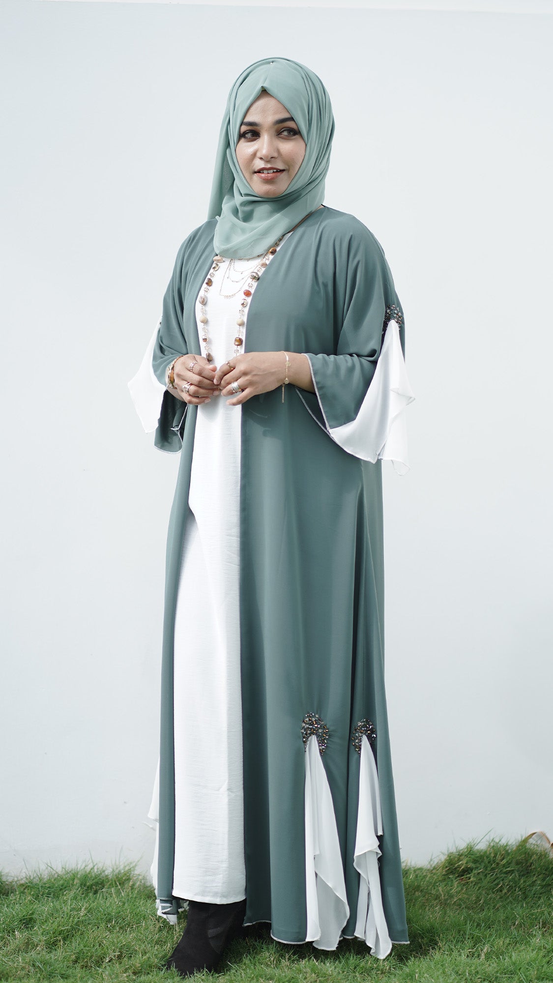 Sage Green & White Embellished Layered Abaya Set - 0926106
